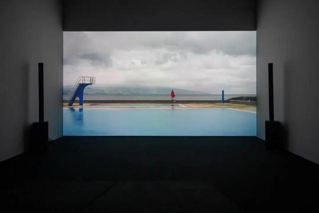 去大西洋，一直游到艺术的丰饶之海