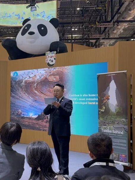 惊艳伦敦！双河溶洞携北纬 28°秘境奇观闪耀世界舞台！