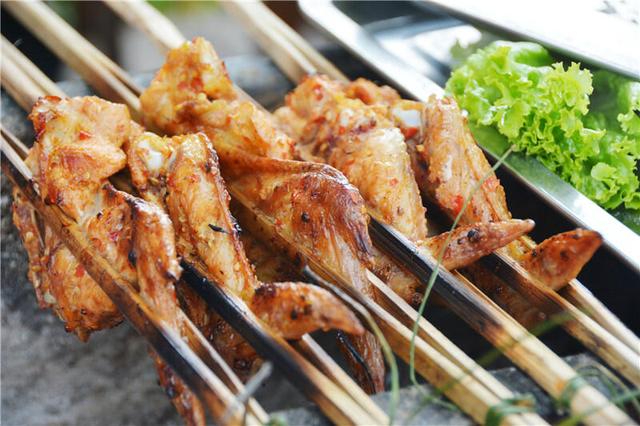 观鸥、民俗、艺术、美食  云南民族村开启暖冬趣味之旅