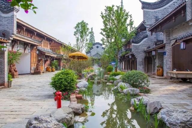 热热热，成都的古镇自带降温“凉”方！