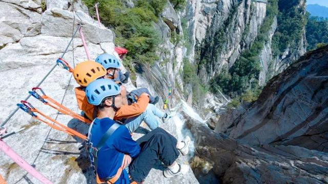 别再问了！洛阳秋色天花板，就藏在这里→