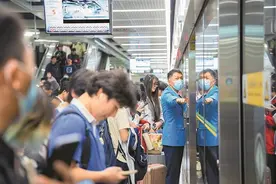 深圳轨交单日客流再创新高，累计15次超千万 1188万！一不小心又破纪录图片