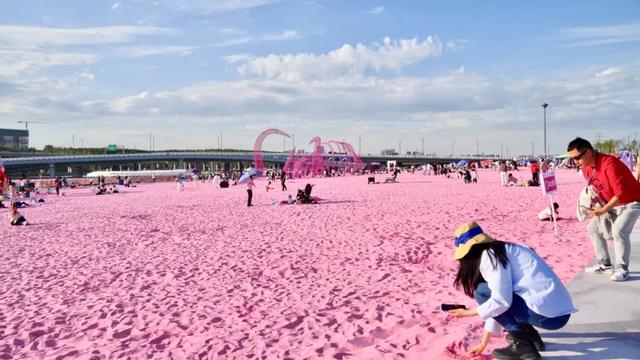 粉色沙滩：城市青春的时尚表达——“潮流向北 春城焕新”报业主流媒体看长春青春蝶变系列报道之六
