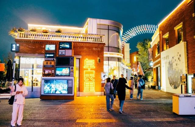 烟火气+氛围感拉满！郑州11个下班后的好去处→