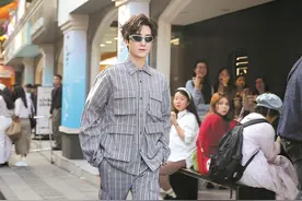 潮流邂逅烟火气 时尚达人在广州东山口闹市走秀拉开“环球消费季”大幕图片
