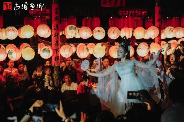浙报头版聚焦莲都！在古堰画乡遇见画中人