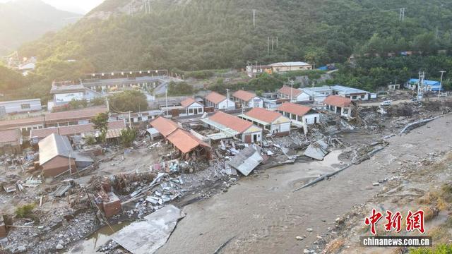 北京密云冯家峪镇房屋受损严重