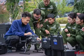 全国首个！成都金堂启动“军地校企”无人机飞手联合培训示范班图片