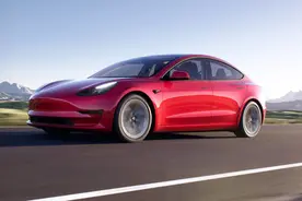 特斯拉为Model 3提供大幅度折扣 幅度为2.1万到3.6万图片