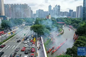 广州CBD里的龙舟文化传承图片