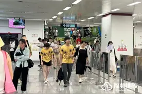 福州地铁公交免费坐！面向这些老师！图片