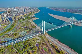 夯实综合成本“洼地” 垒起营商环境“高地”！荆州连续三年获评“中国投资热点城市”图片