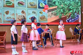 “红领巾爱祖国”青岛市少先队实践活动展暨2024年度新队员入队仪式示范活动在即墨举行图片