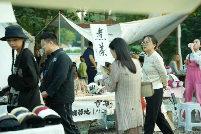 遇见丨开福秋日·逛三园：「东风路文创园」老长沙的回忆沙漏