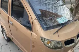 “燃油老年代步车”能上路？市交管局回应图片