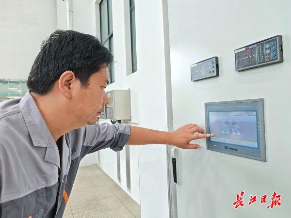 24小时人员值守，全市9座城排泵站正在运行