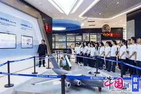 南昌航空大学为毕业生党员启新程注入红色动能图片