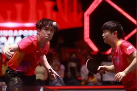 WTT新加坡大满贯赛：王楚钦/孙颖莎夺得混双冠军图片