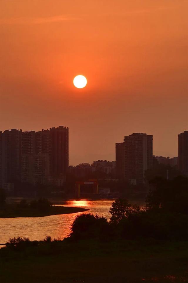给我一天时间，带你领略三江河畔的颜值和温度