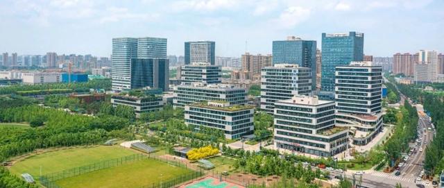 狂欢季开启，今夏必打卡“圣地”