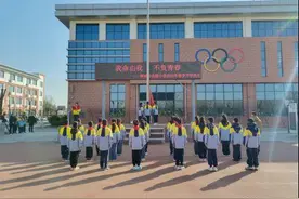 聊城市实验小学举行2025年春季开学典礼图片
