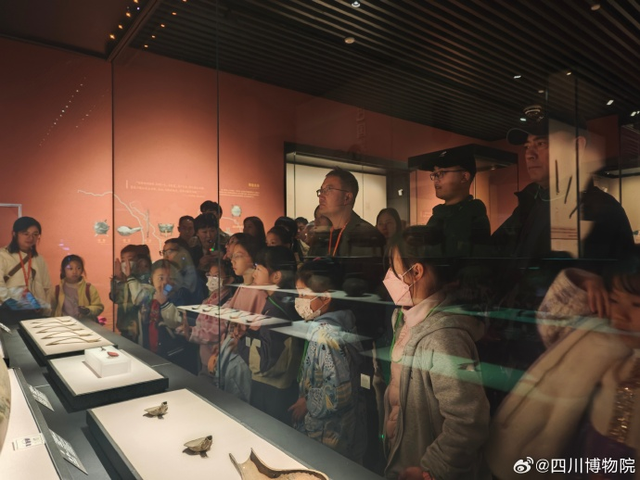 四川首个秋假来袭 成都“文博游”持续升温