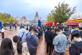 圆满收官！郑州方特旅游度假区“双节”期间接待游客22.44万人图片
