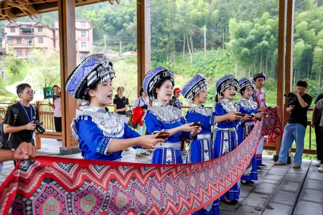 知音湖北｜2025全球旅行商大会走进宣恩！