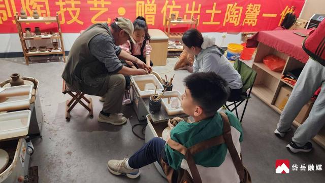 山东省泰安市岱岳区大汶口镇：雨润古镇添韵味 非遗手作引客来​