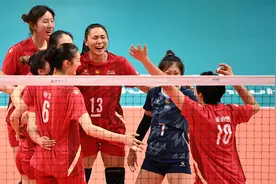 北京男女排锁定全运会正赛资格 老将关键时刻挺身而出图片