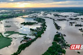 组图｜直击抗洪一线 涓水一夜图片