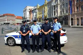 深化执法合作，提升旅游安全 中国警察成为克罗地亚一道风景图片