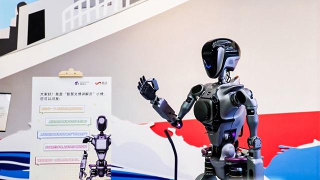 上海文博圈全面接入AI：未来你的博物馆之旅，科幻又浪漫