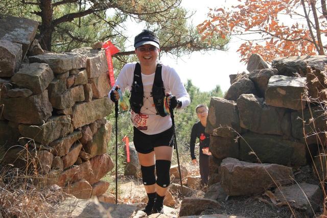 燃情冲刺，逐梦收官！  2025“勇攀高峰”齐鲁名山挑战赛（钢城站）隆重开幕