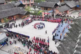 万山侗乡“三月三”  黄道鼟锣敲春来图片