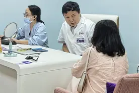 神经性玫瑰痤疮：一种复杂的皮肤疾病图片