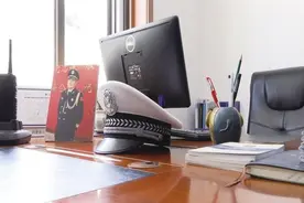 以忠诚践行初心 用生命诠释使命——追忆因公牺牲民警杨成图片