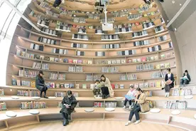 湖北荆门：居民“15分钟”享阅读图片