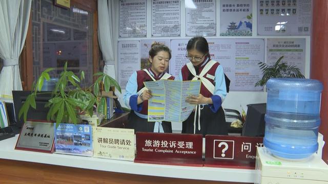 暖心关怀工作者：暑期坚守有“温度”