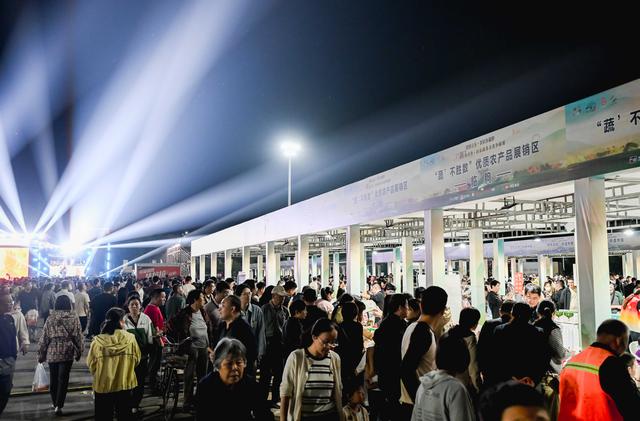 雨天不冷场、体验超亮眼！双节假期“好客山东”靠什么圈粉？
