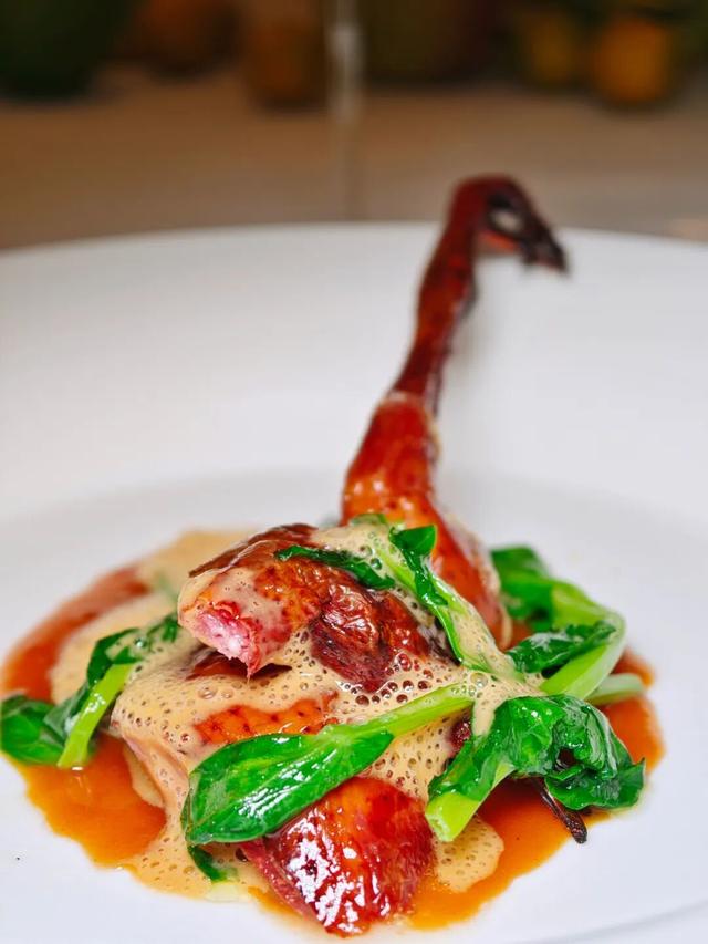 从西子湖畔到大运河边，睡遍好吃四季天