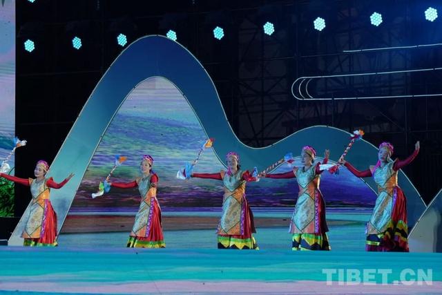 2025“与你有约·冬游墨脱”系列活动启幕：民俗盛宴点亮莲花秘境 文旅融合绘就边疆新篇