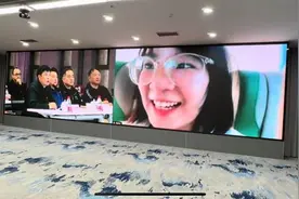 川美“标识设计女孩” 谭昊瑜：现场看“神十七”发射，热泪盈眶图片