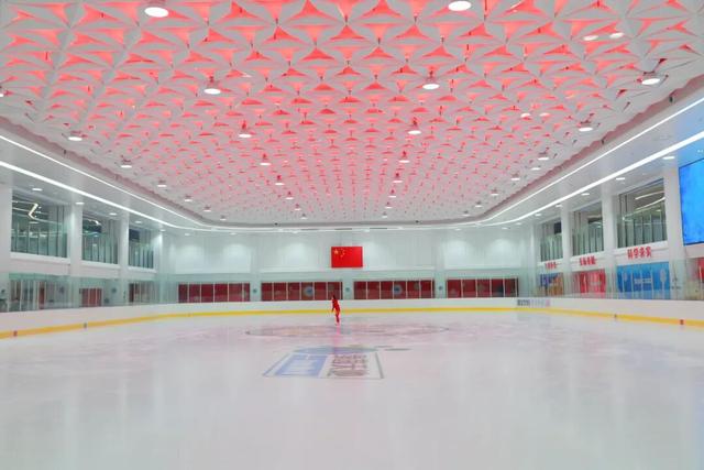 别等啦，冰季正当时！一键收藏北京九大室内滑冰好去处