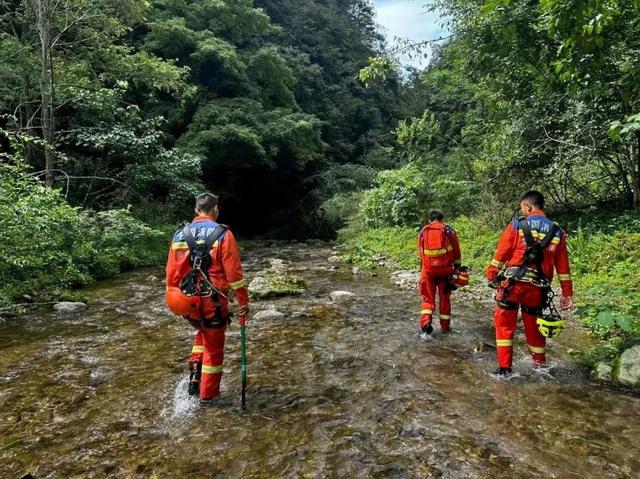 10天内妖孽峡谷有7人失联！不想遭遇“鬼打墙”要牢记这些→