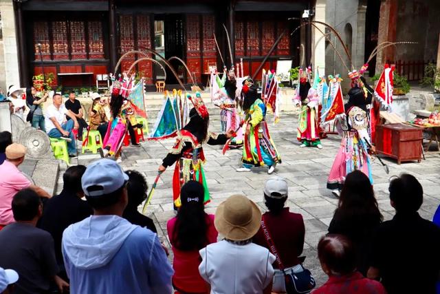 文化和旅游部“文化服务人民 传承红色基因”老艺术家文化志愿服务工程调研组到安调研