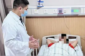 惊险！男子误吞鸡骨头，医生精准操作取出“迷路”的鸡骨头图片