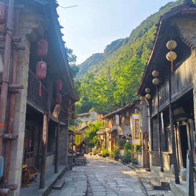 10月2日，屯堡文化+“村T"走秀，等你来！