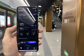 南京地铁7号线中段成为江苏首条5G－A网络覆盖地铁线路图片