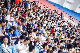 苏炳添100米复赛弃权，13日或将出战接力决赛图片